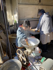 お餅づくり-1